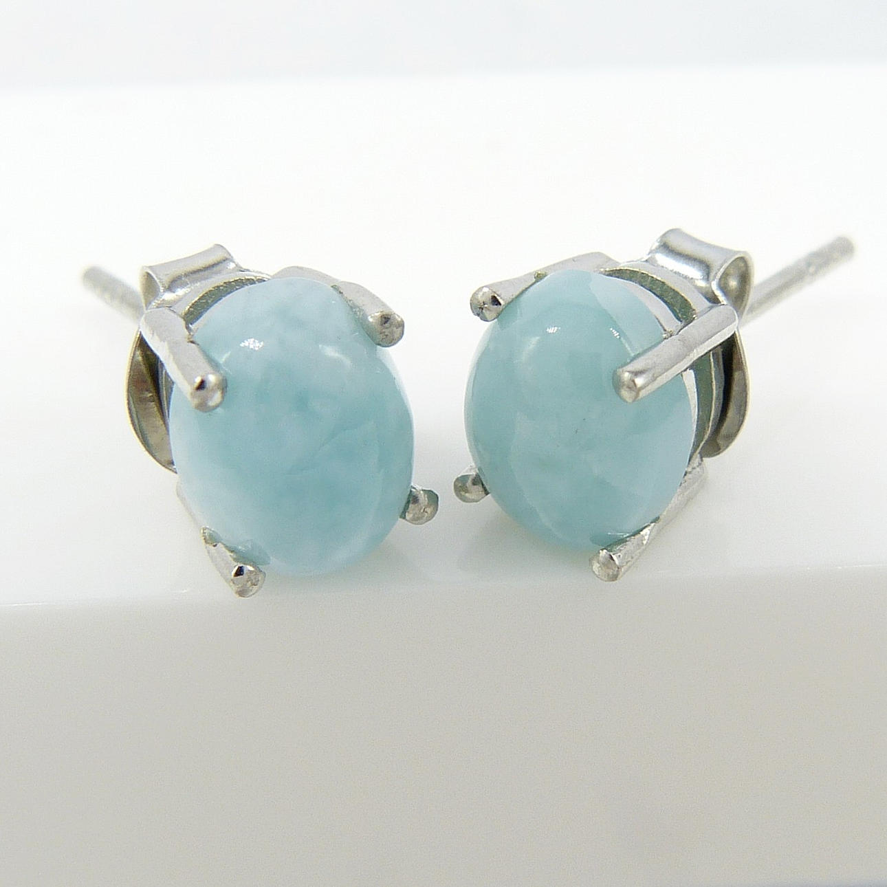 LARIMAR Silber Ohrstecker.