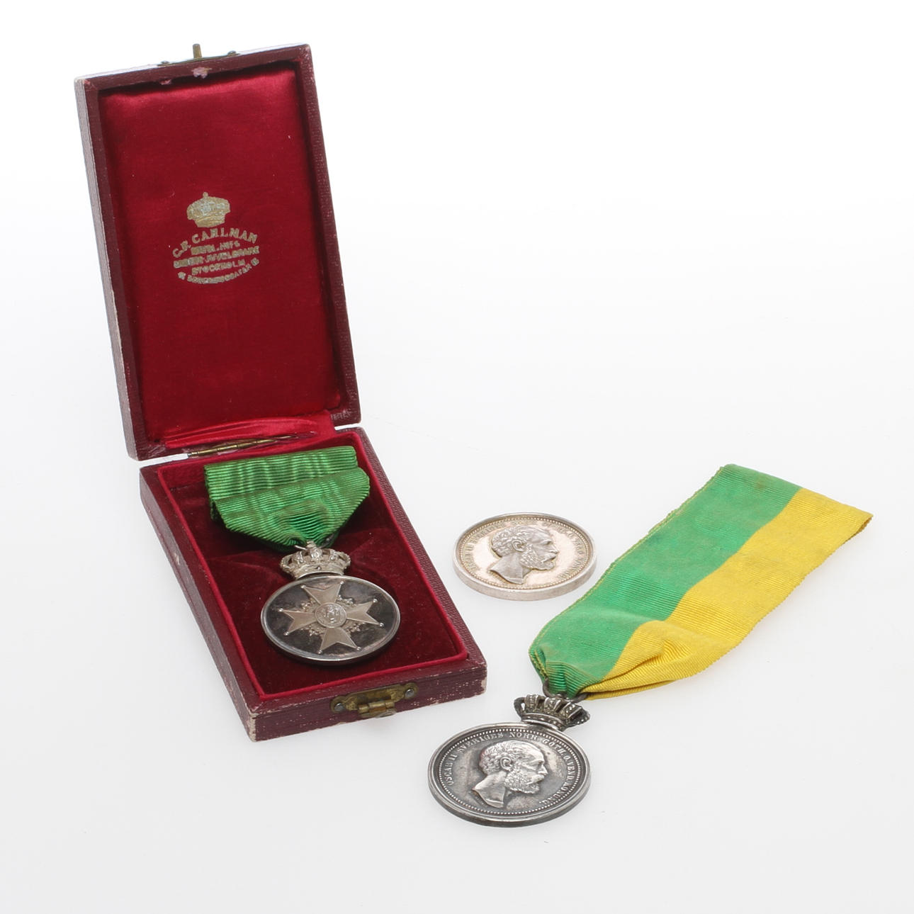 MEDALJER, 3 st, silver, Vasamedaljen samt Oscar II.