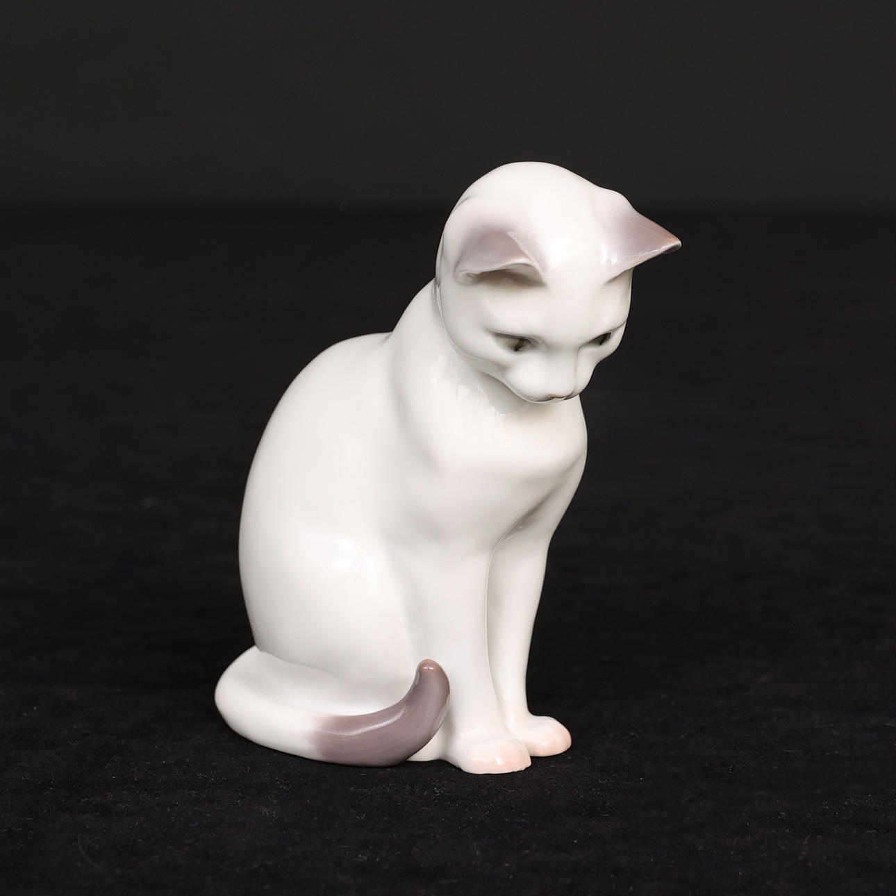 FIGURIN, porslin, Bing & Gröndahl, Danmark.