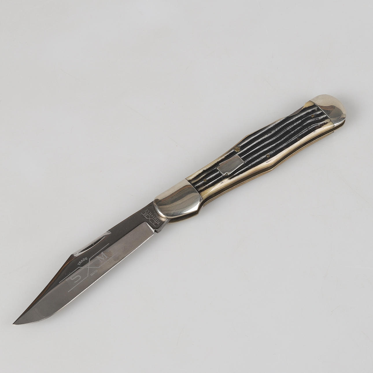 Fallenmesser, Schatt & Morgan.