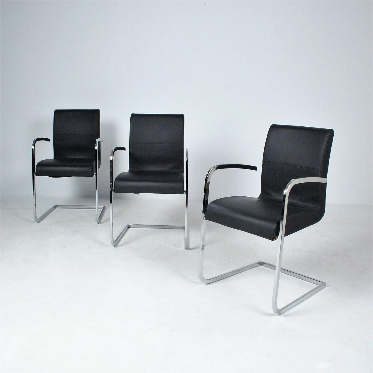 Effezeta Italien - Set aus drei Freischwingern.