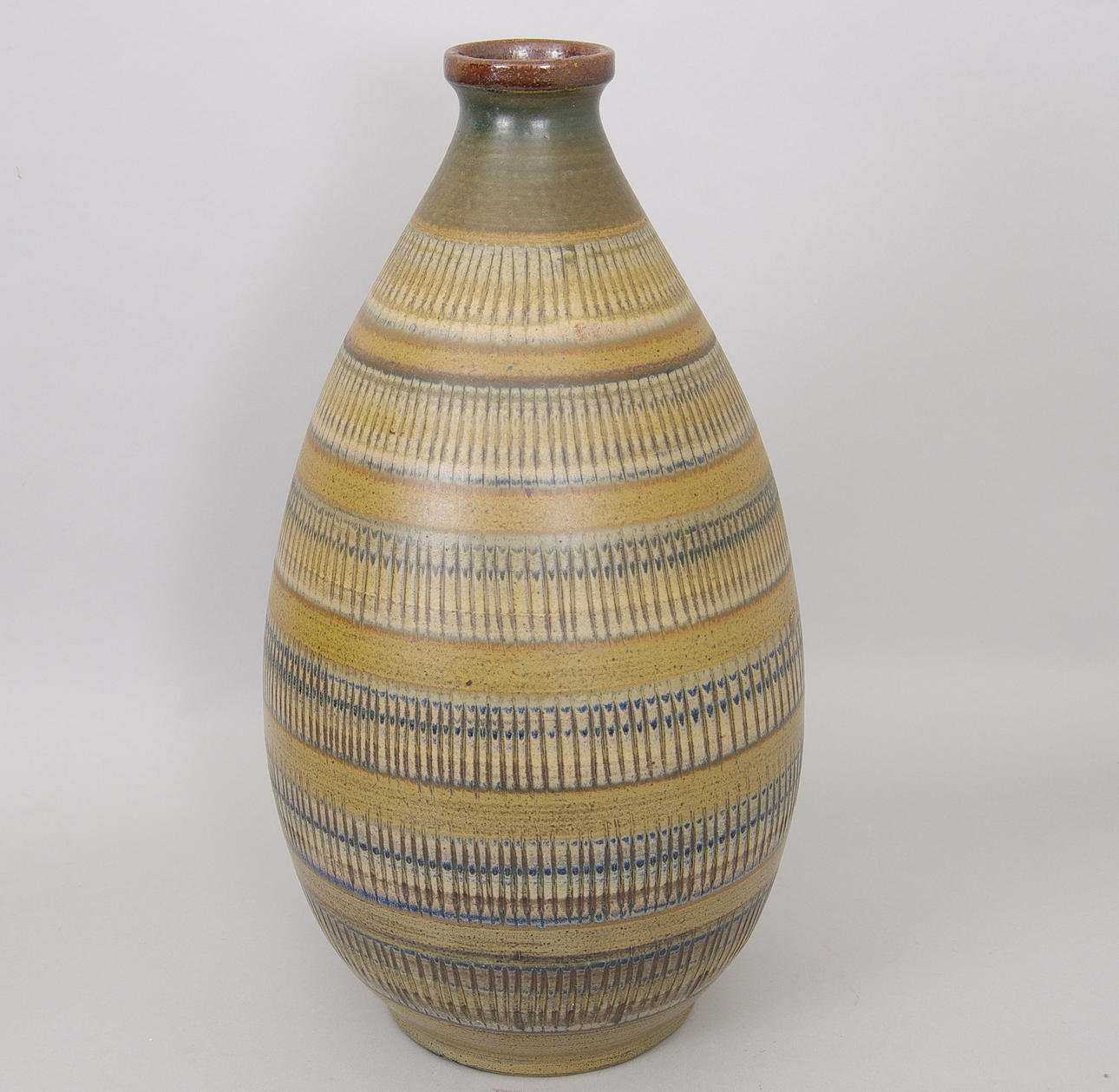 GOLVVAS, keramik, Arthur Andersson, Wallåkra.