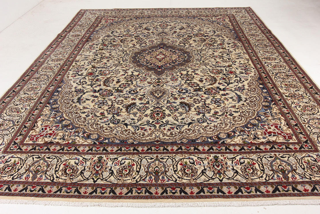 Matta, persisk, Nain, 400 x 298 cm.