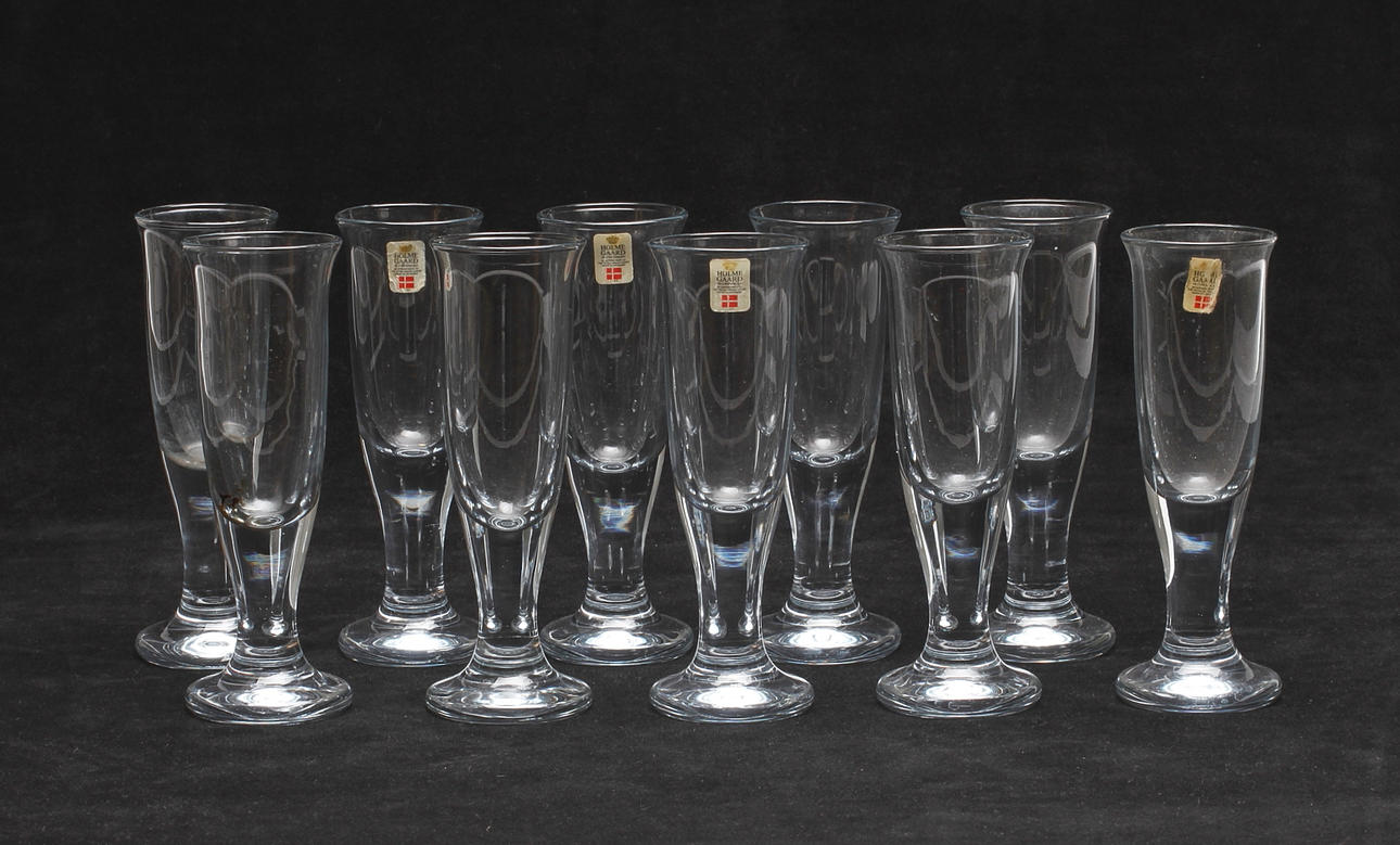 CHAMPAGNESTRUTAR,glas, 10 st. "Ideelle", Holmegaard, 1900-tal.
