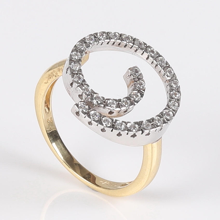 RING, 18K guld, Briljanter 0,30 ct.