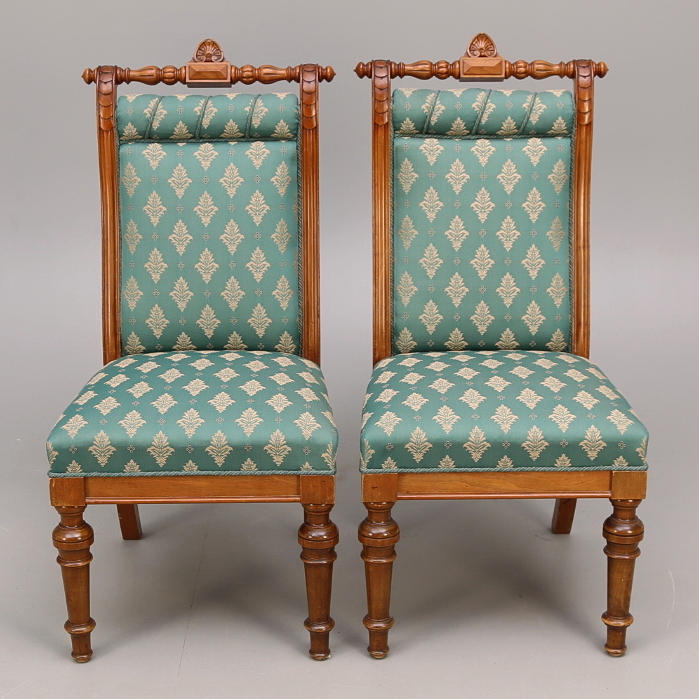 STOLAR ett par, ek, nyrenässans, sent 1800-tal.