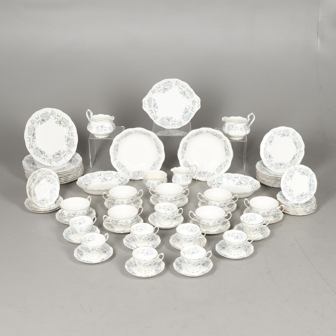 A ROYAL ALBERT SILVER MAPLE PART DINNER/TEA SERVICE.