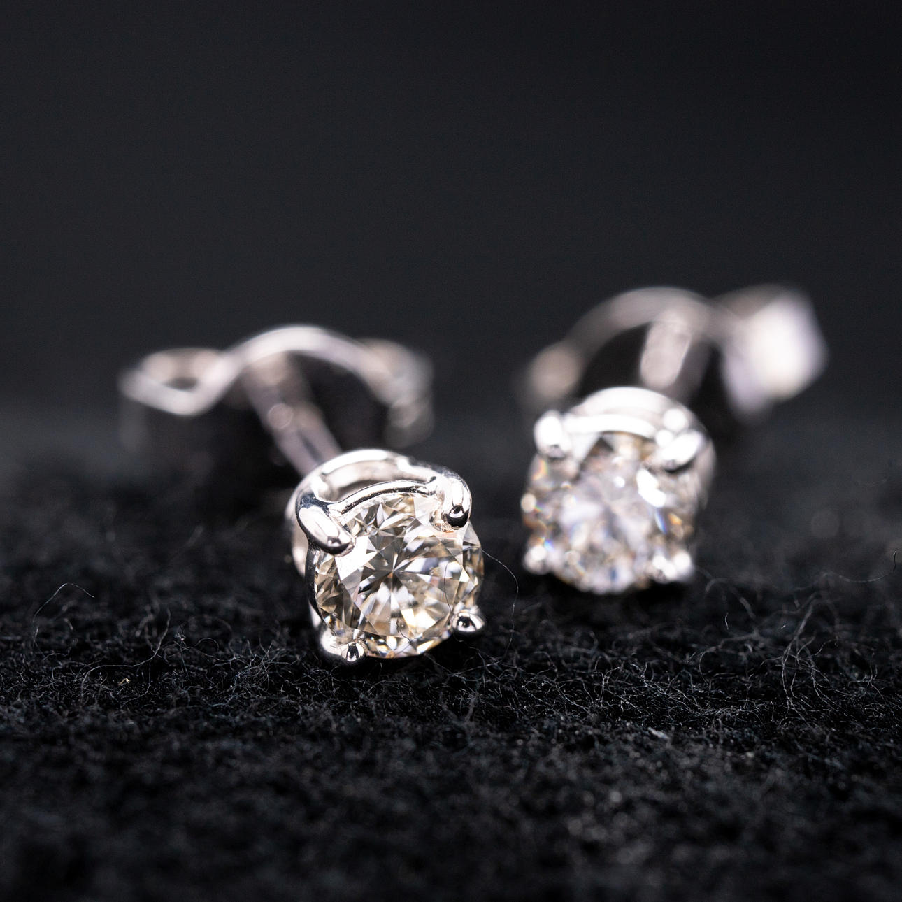 Diamantörhängen ca. 0,50 ct.