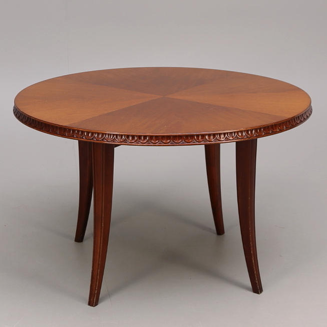 SOFFBORD, rund skiva, 1900-talets andra hälft.