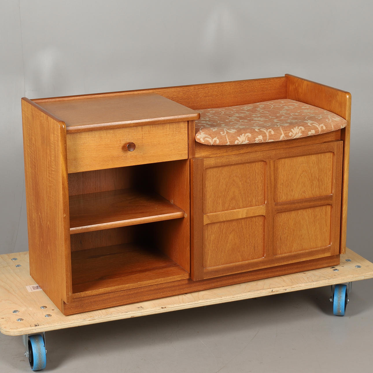 A NATHAN 'SQUARES' 5704 MODEL TEAK TELEPHONE TABLE.