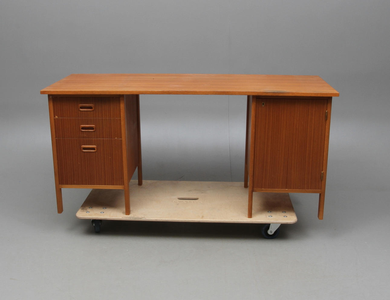 SKRIVBORD, 1960-tal.