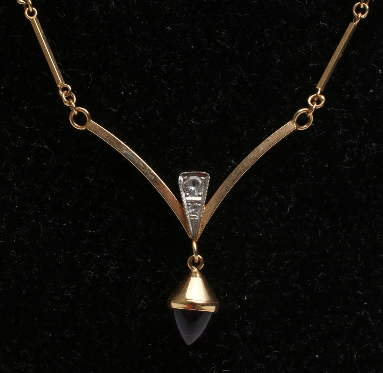 HALSBAND 18K.