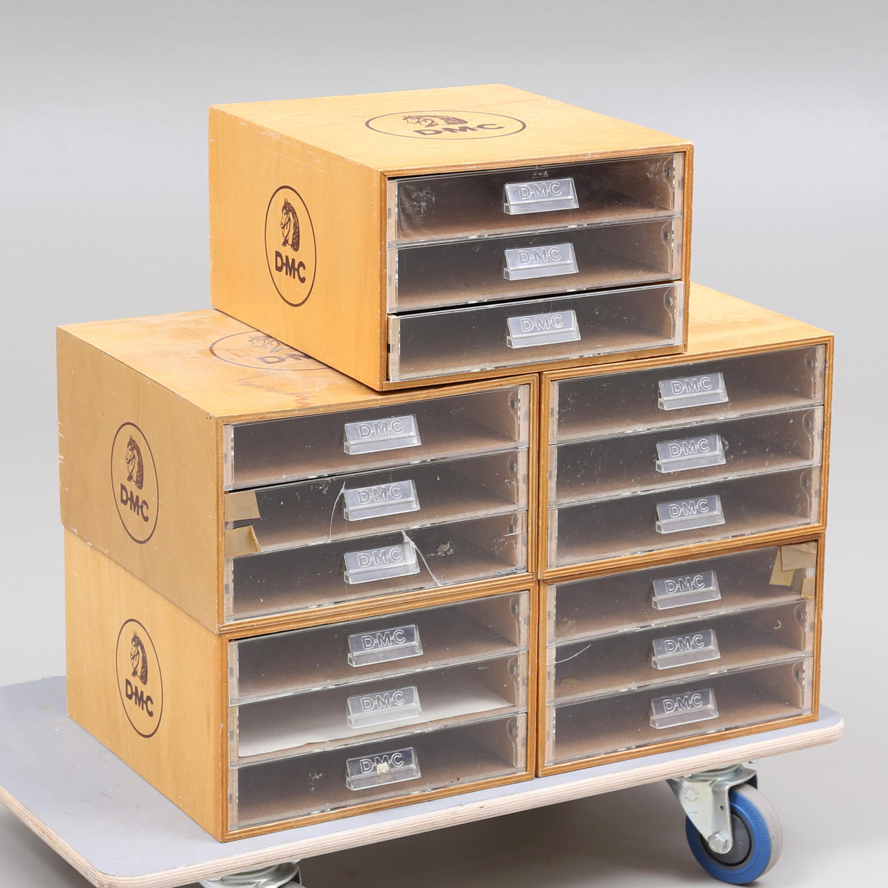 FÖRVARINGSHURTSAR, 5 st, trä med plastfront, DMC.