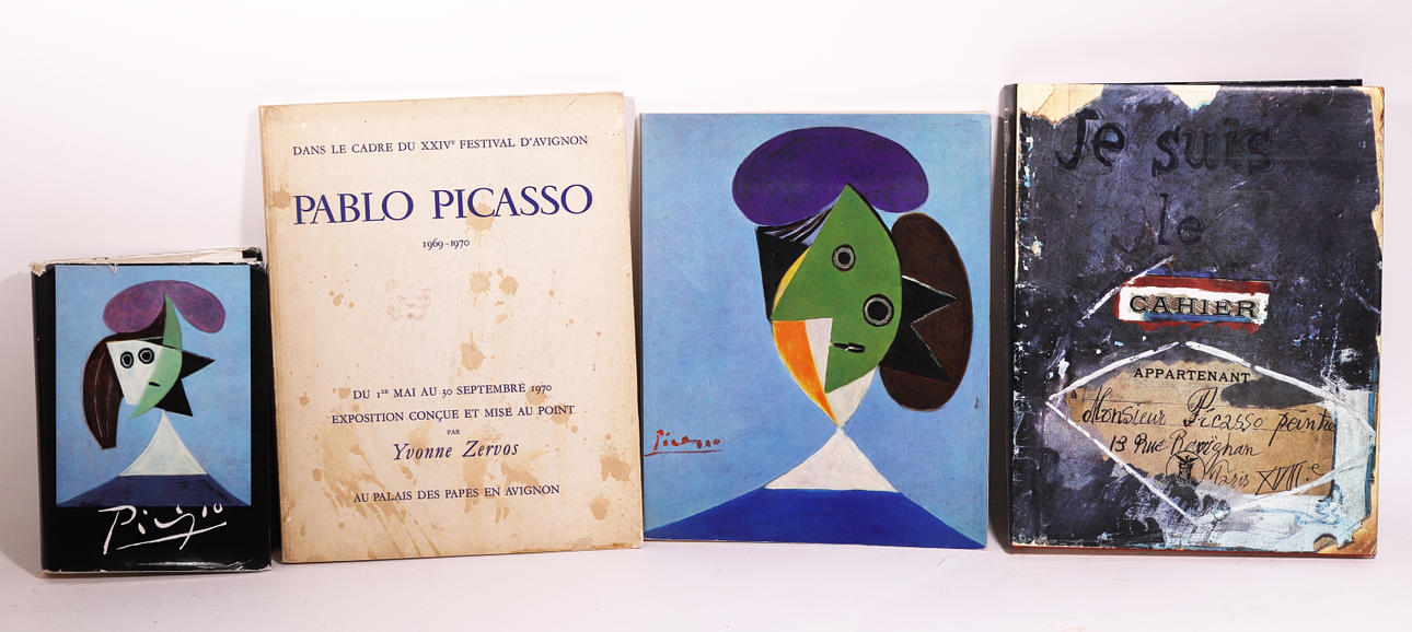 PICASSO. DOS LIBROS Y DOS CATÁLOGOS SOBRE SU OBRA.