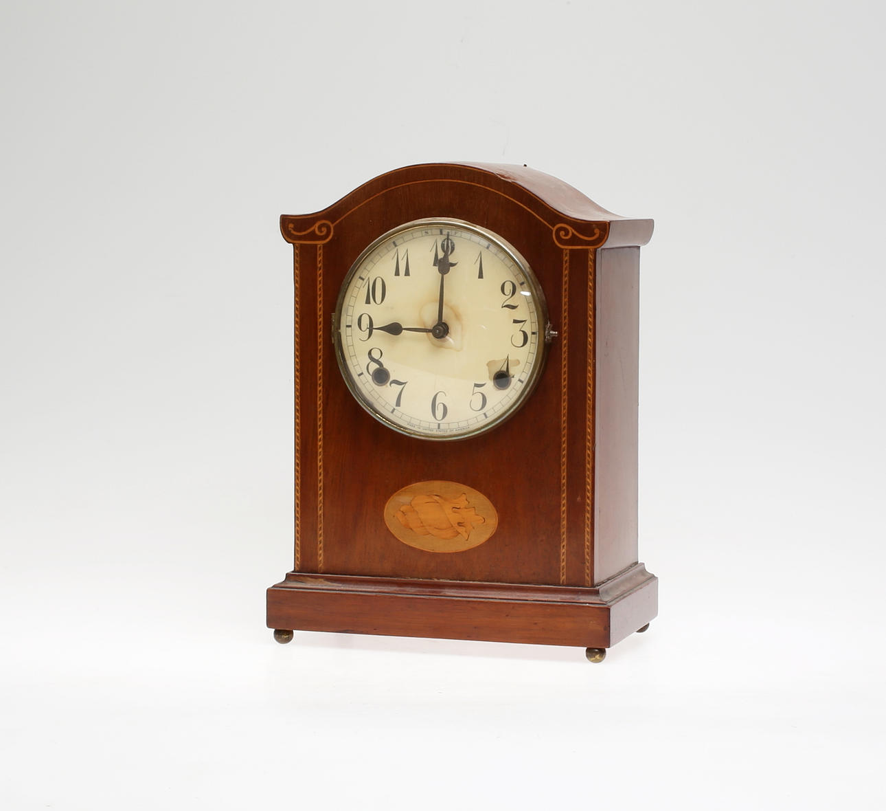 BORDSUR, Amerikanskt, 18/1900-tal.