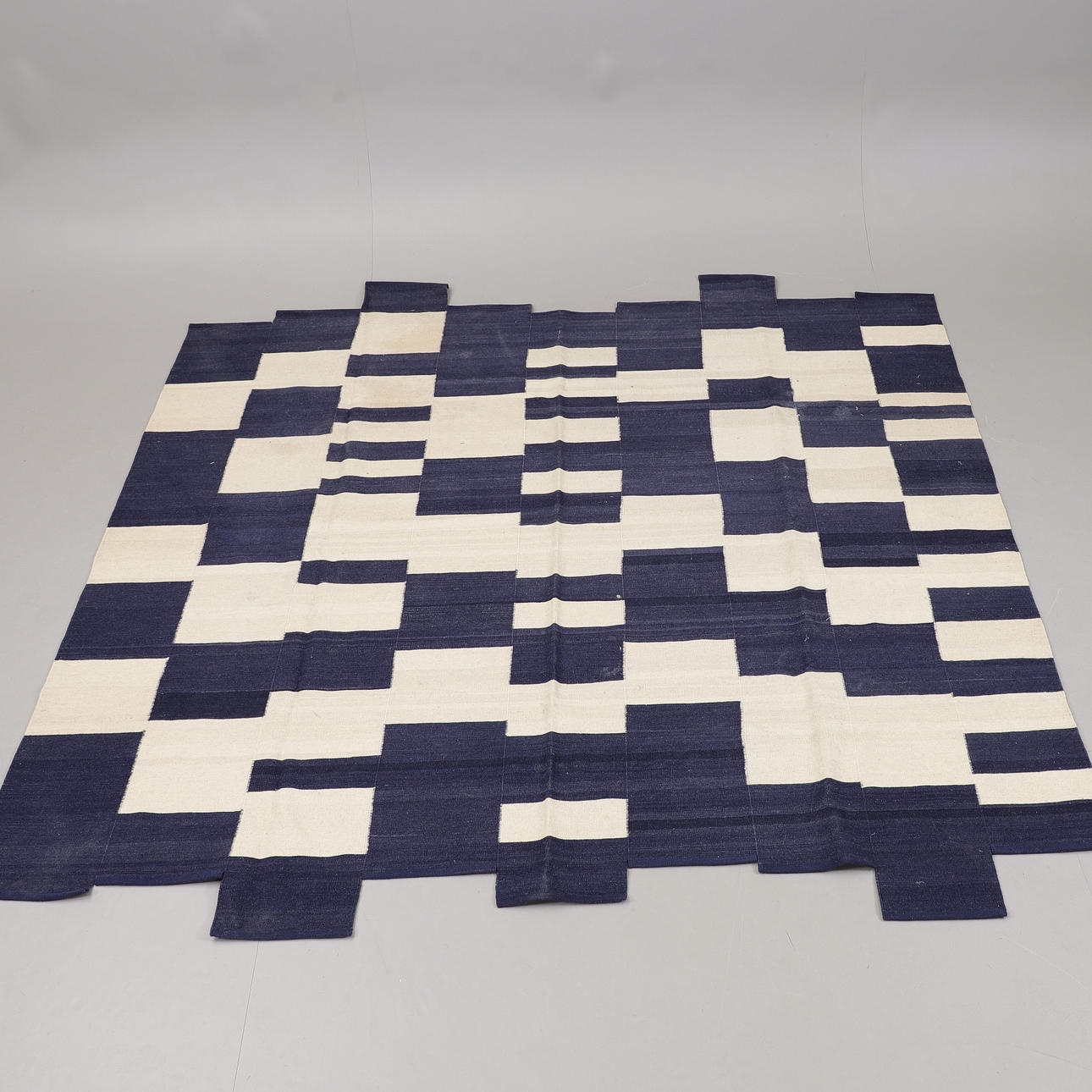 MATTA, "PS Stuga", Ikea, mått 275 x 275 cm.