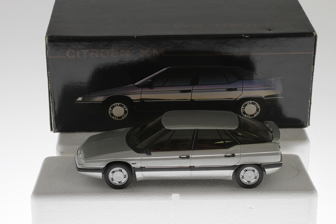 MODELLBIL SOLIDO CITROEN XM i originalkartong.