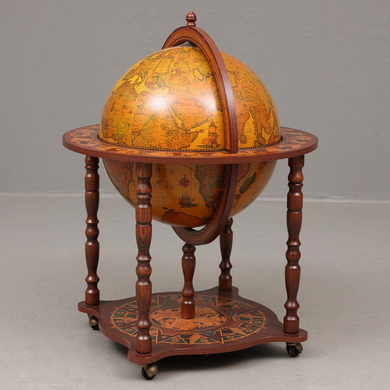 MUEBLE BAR, globo, siglo XX.