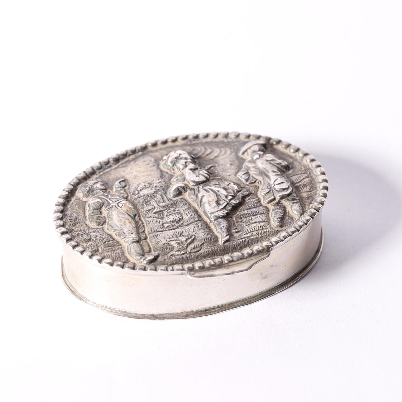 SNUSDOSA. STANSAT SILVER. 1900-TALETS ANDRA.