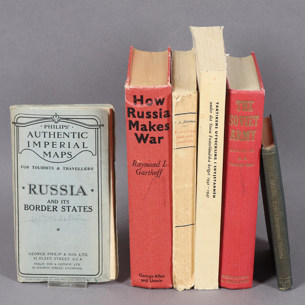 BÖCKER & KARTA, 6 delar, militärlitteratur, bl.a. Sovjetunionen.