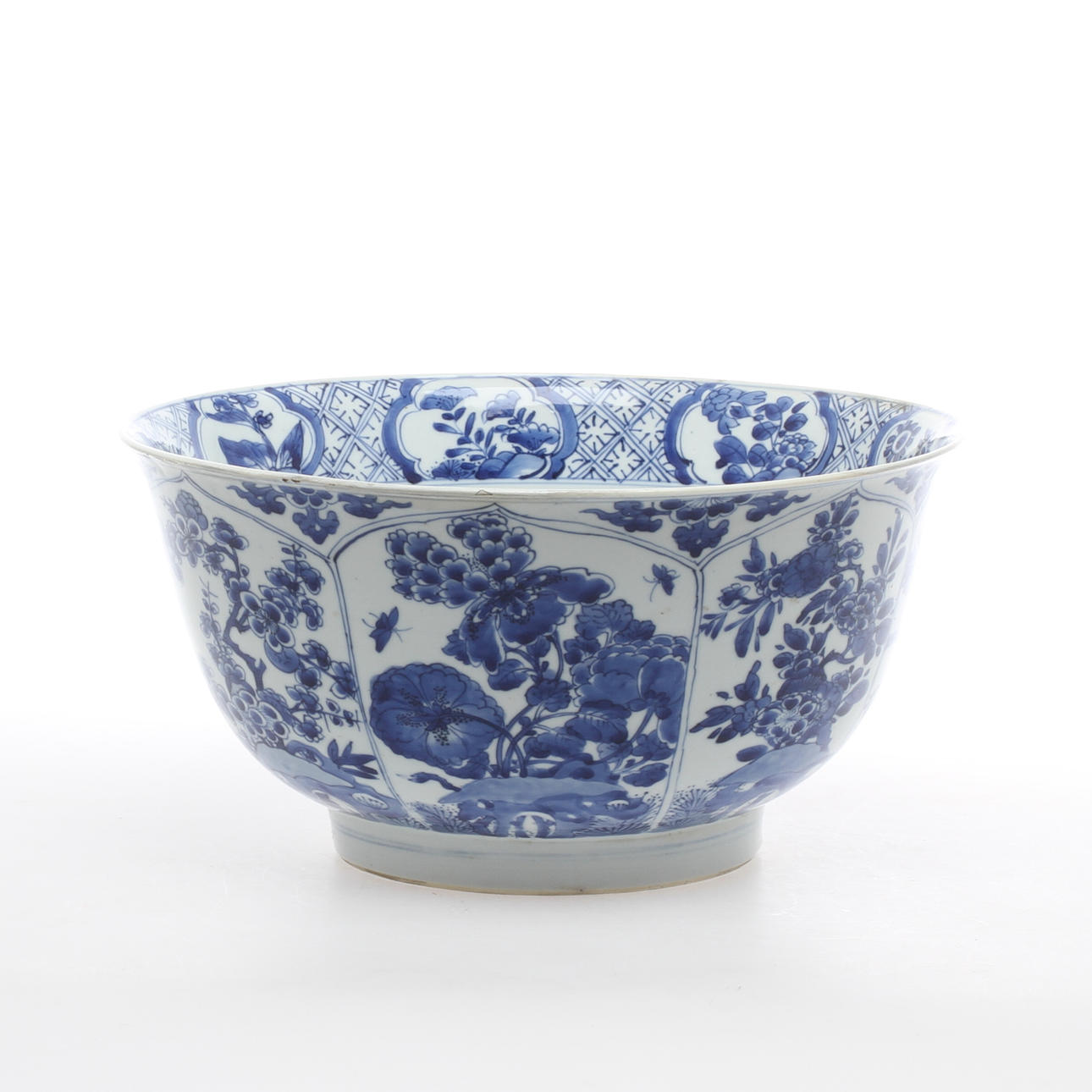 BÅLSKÅL, porslin, Kina, 1700-tal.