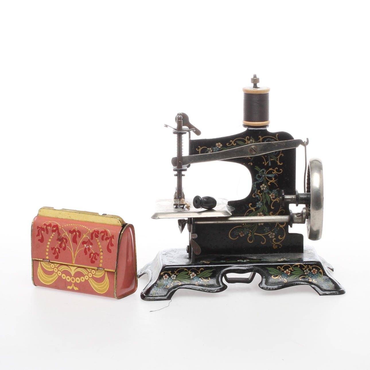 LEKSAKSSYMASKIN "Made in Germany" och plåtväska.