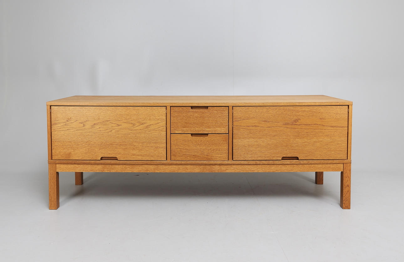 SIDEBOARD, "designmodell", 1900-tal.