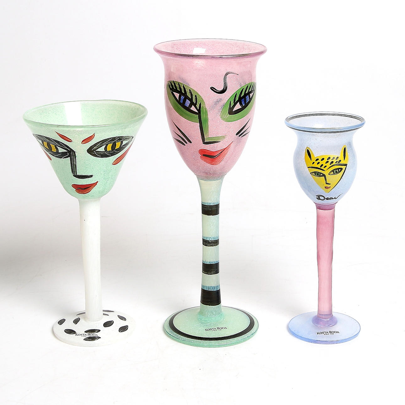 GLAS, 3 st, "Open Minds", Ulrica Hydman-Vallien, Kosta Boda. 1900-talets andra hälft.