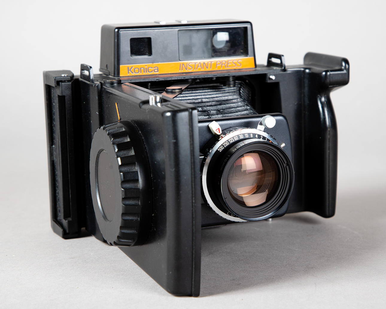 コニカ　インスタントプレス Konica Instant Press - Camera-wiki.org - The free camera