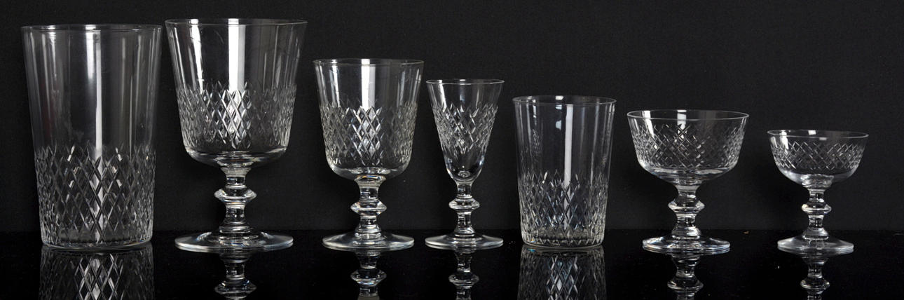 GLASSERVIS, 70 delar, "Diamant", Vicke Lindstrand, Kosta.