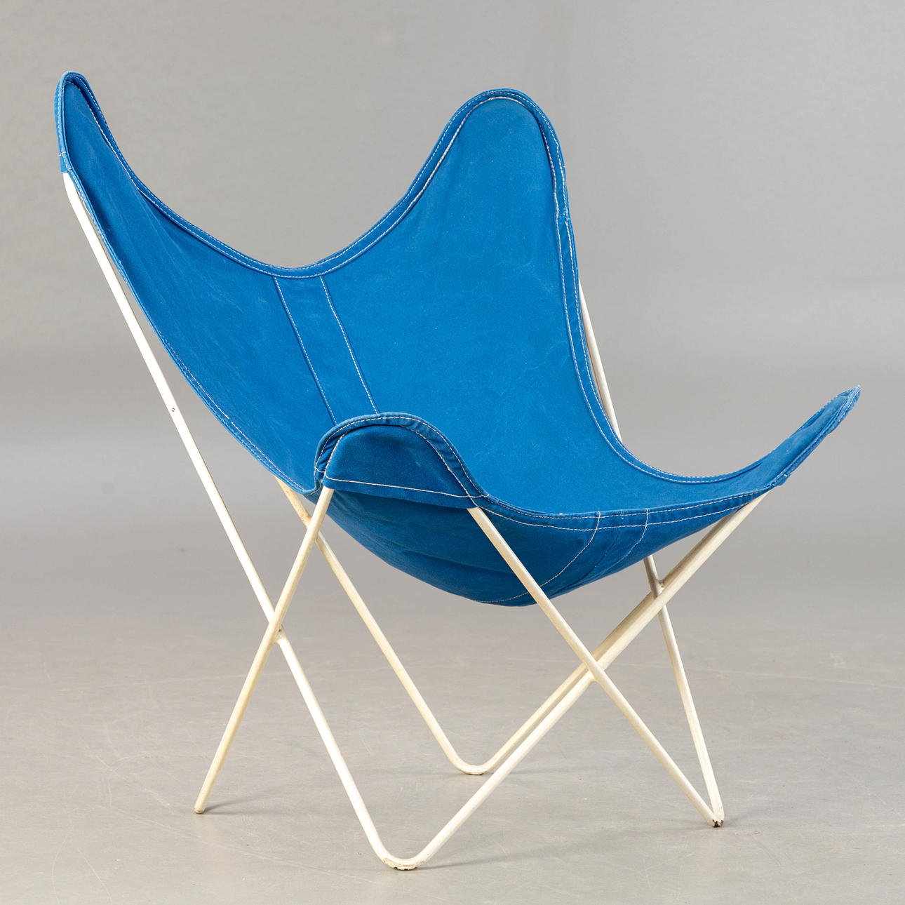 Butterfly Stol/Bat Stol, Blå.