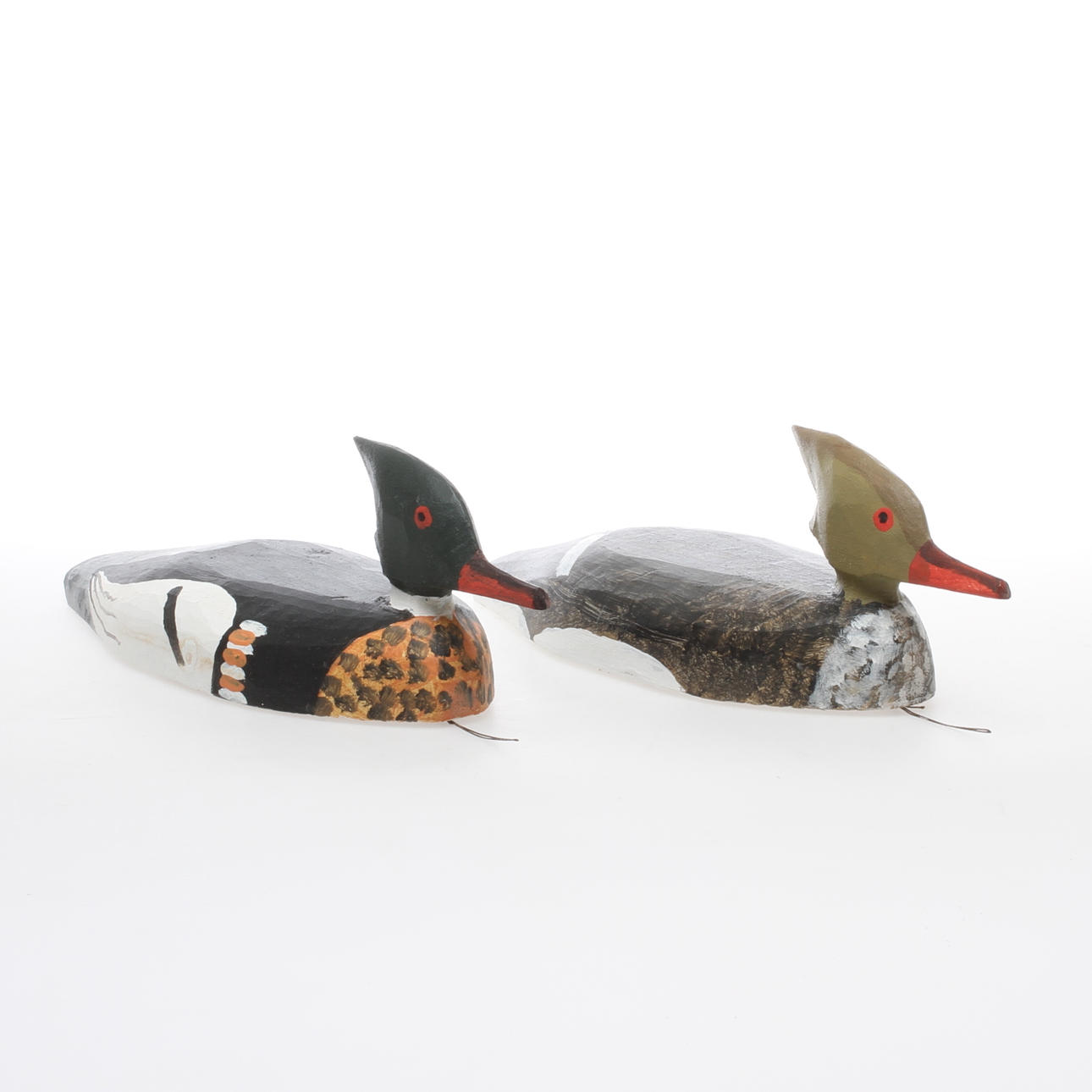 VETTAR, 2 st, bemålat trä, 1900-tal.