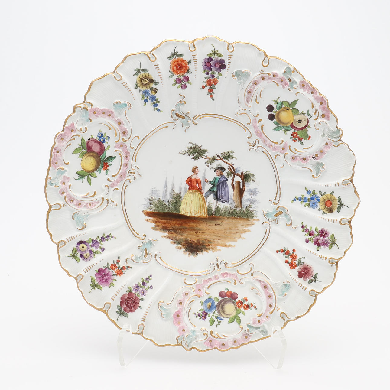 DISHES, PORCELAIN, MEISSEN.