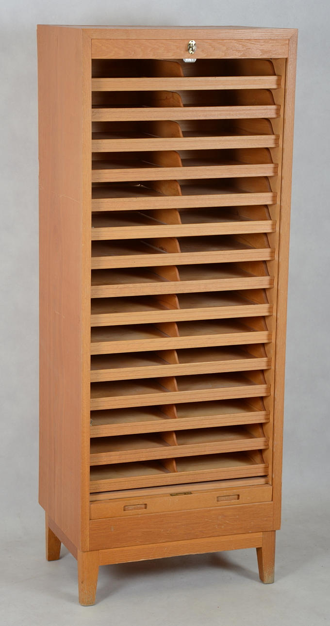 JALUSISKÅP, med lådinredning, teakfanér, 1960/70-tal.