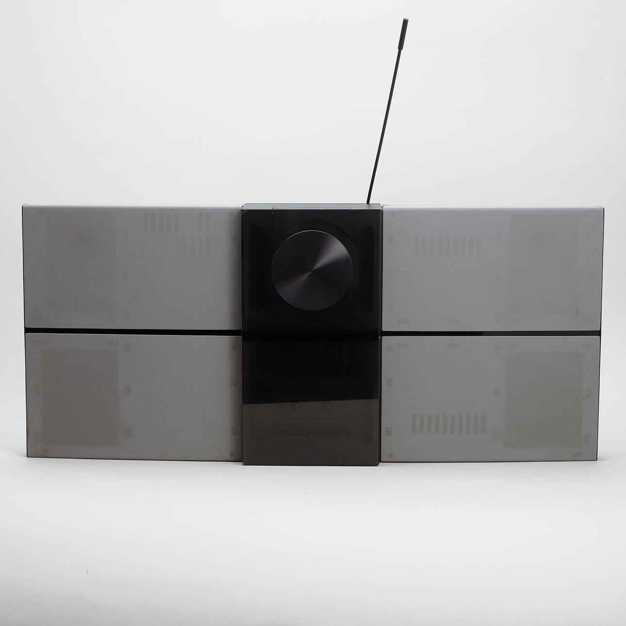 BANG & OLUFSEN, "Beosound Century" model 2651.