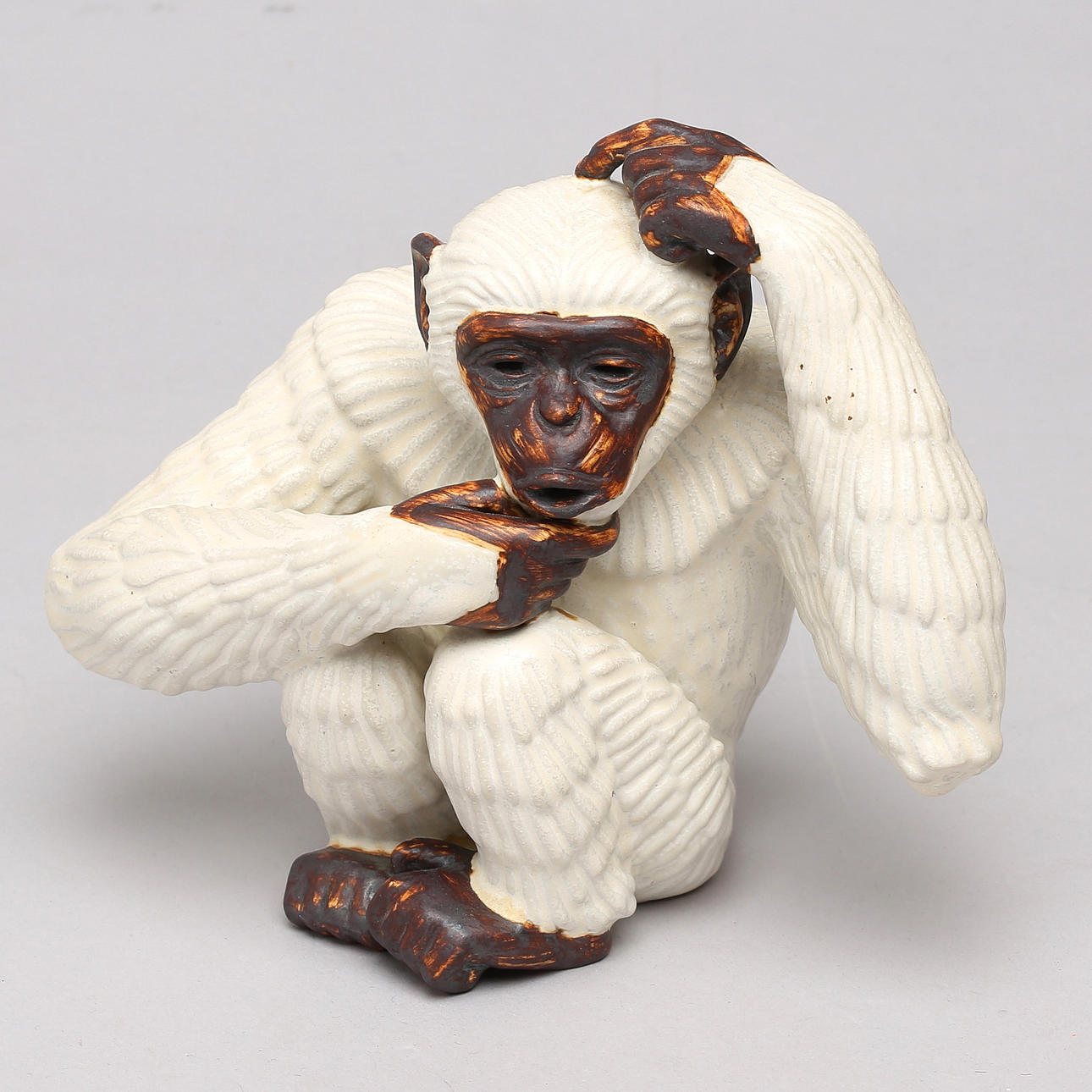 GUNNAR NYLUND. figurin, stengods, Rörstrand.