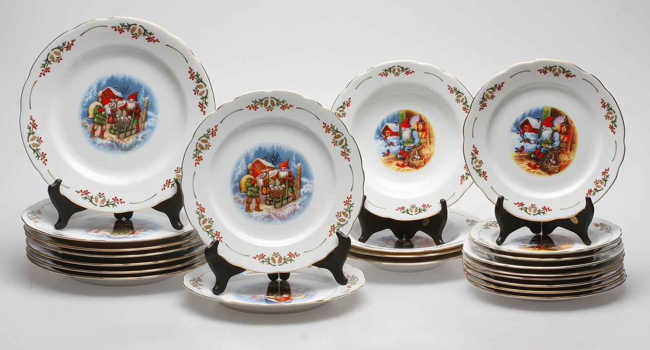 SERVISDELAR, 22 delar, porslin, Classsic, Lars Carlson, Fyrklövern.