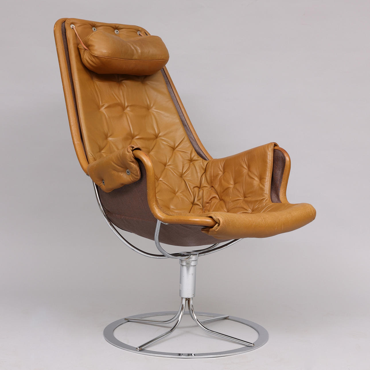 BRUNO MATHSSON. Spinning chair, Jetson, Dux.