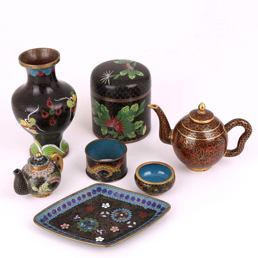 CLOISONNÉ, 7 delar, orientaliska, 1800/1900-tal.