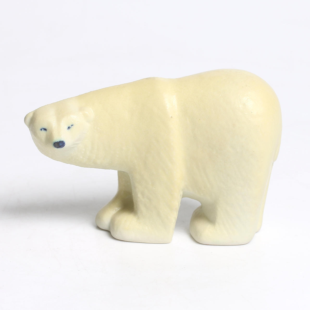 LISA LARSON. Isbjörn, stengods, "Lillskansen", Gustavsberg. 1900-tal.