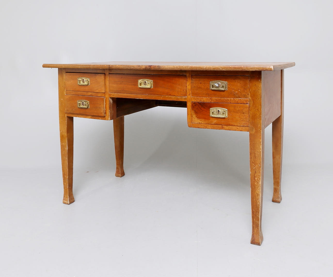 SKRIVBORD, Jugend, 1910/20-tal.