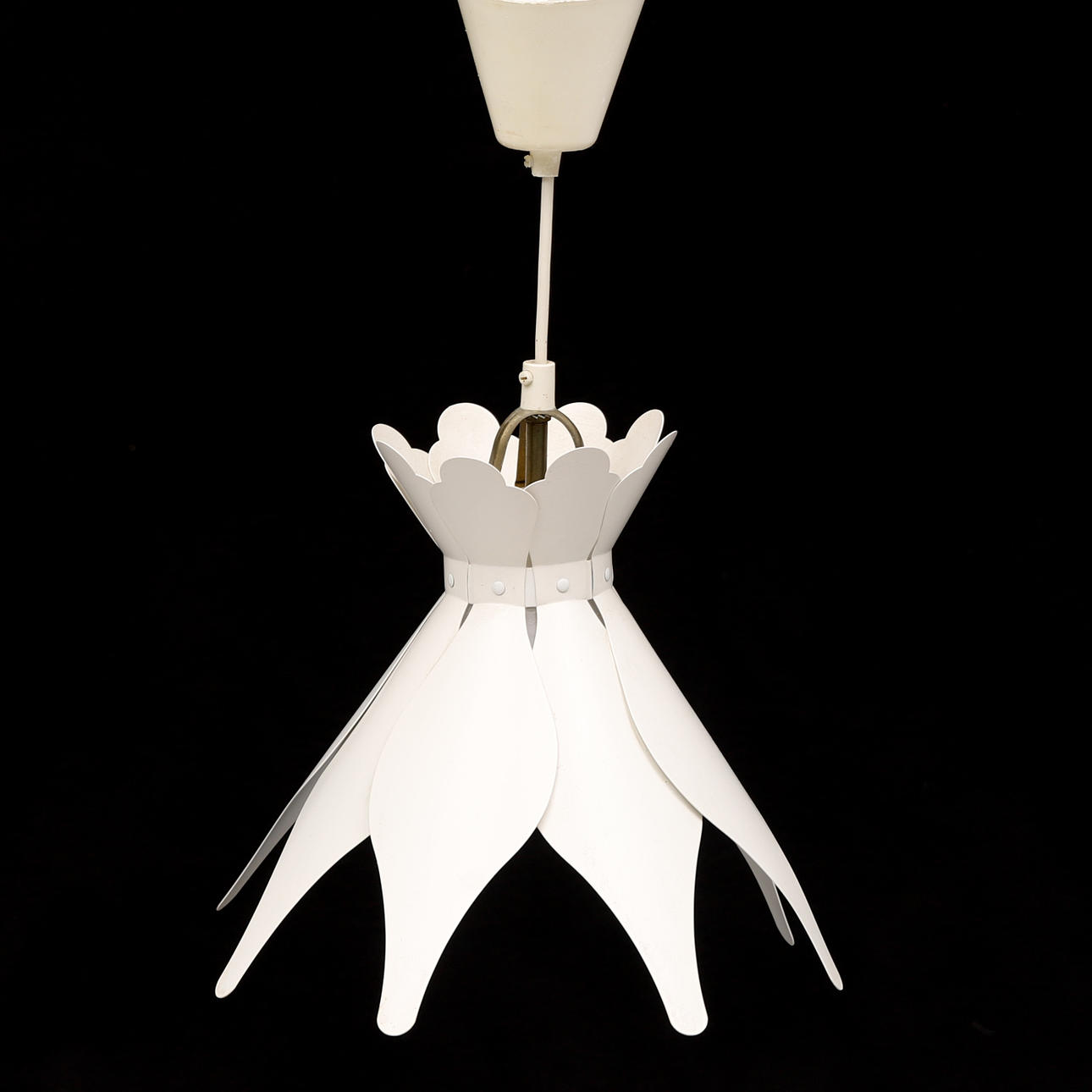 TAKLAMPA, design efter Karin Larsson, Sundborn.