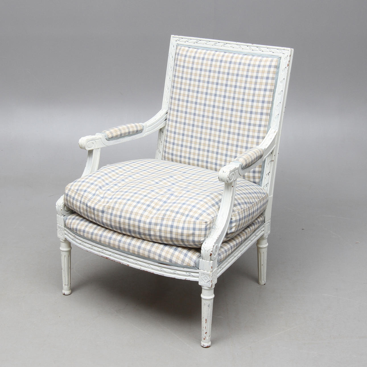 FÅTÖLJ, gustaviansk stil, 1900-tal.