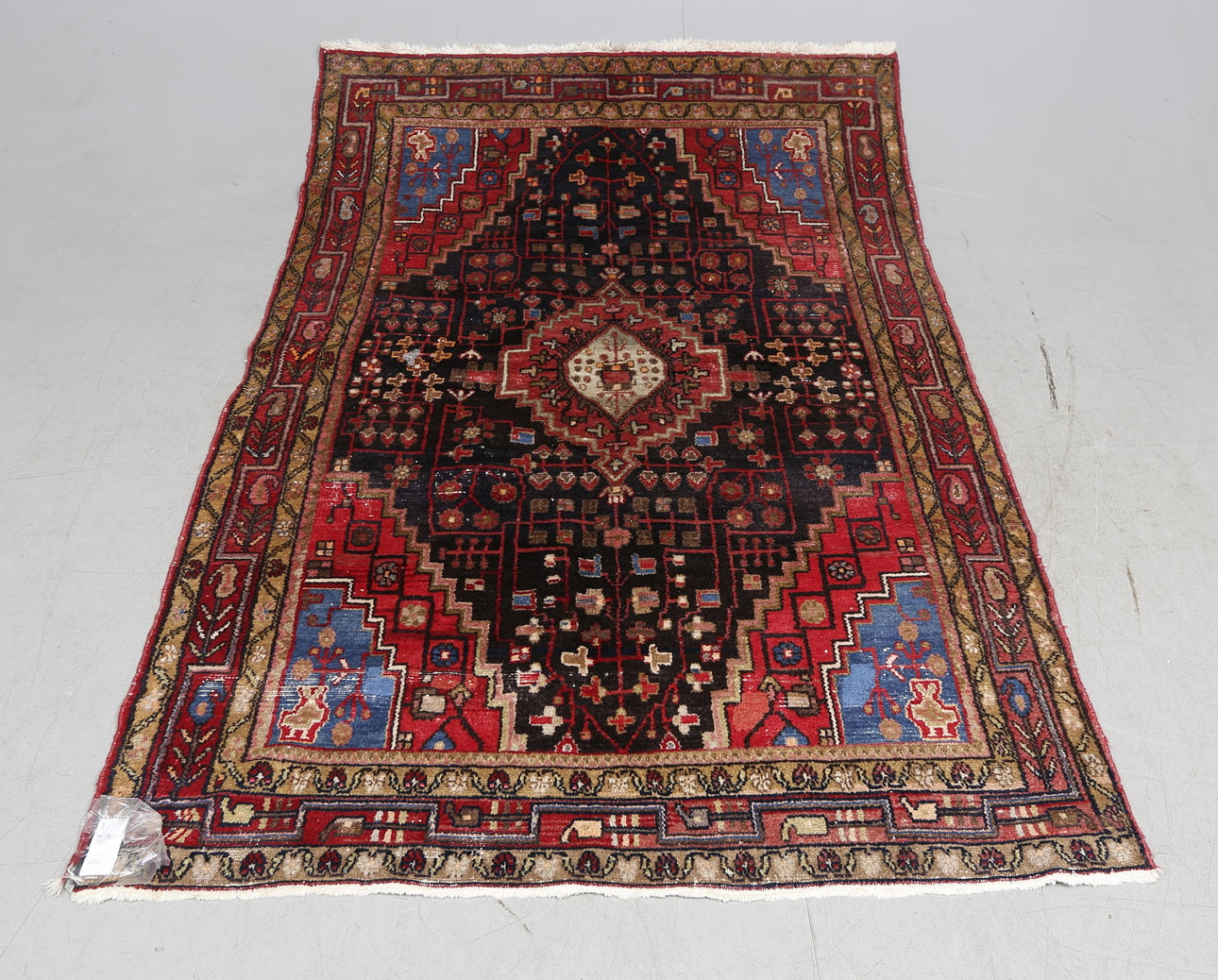 MATTA, orientalisk, ca. 212x142 cm.