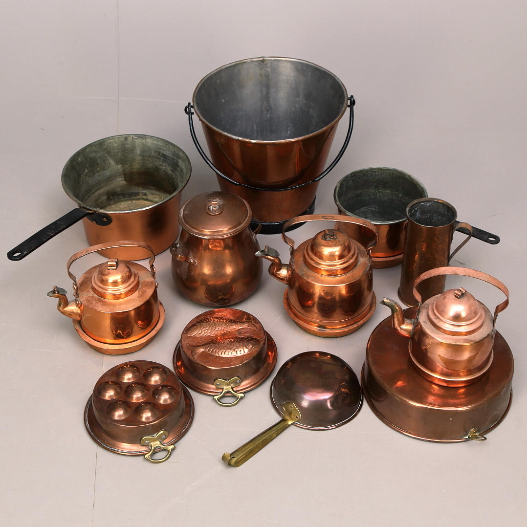 KOPPARFÖREMÅL, 12 st, 1800-/1900-tal.