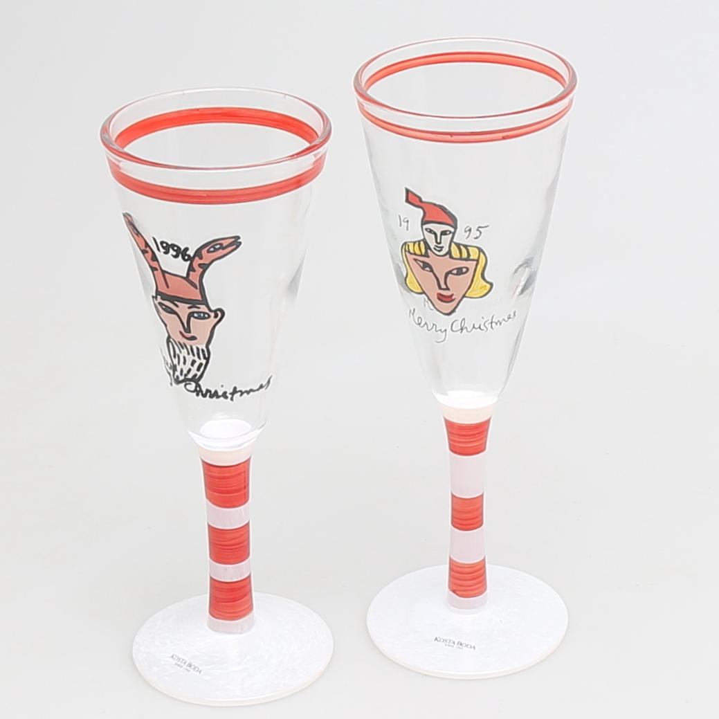 POKALGLAS, 2 st, Ulrica Hydman-Vallien, Kosta Boda, signerade.