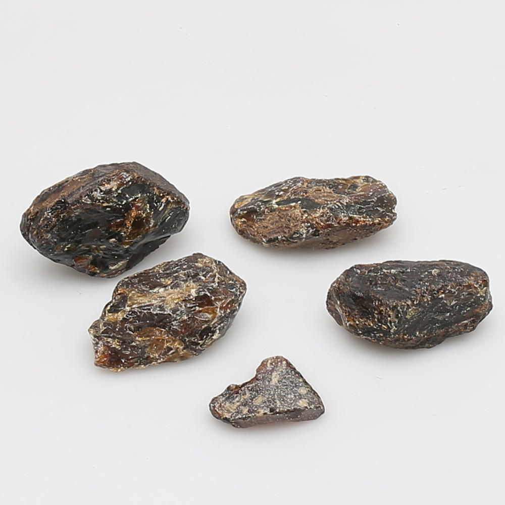 BÄRNSTENAR, 5 st, obearbetade, vikt 180 gram.