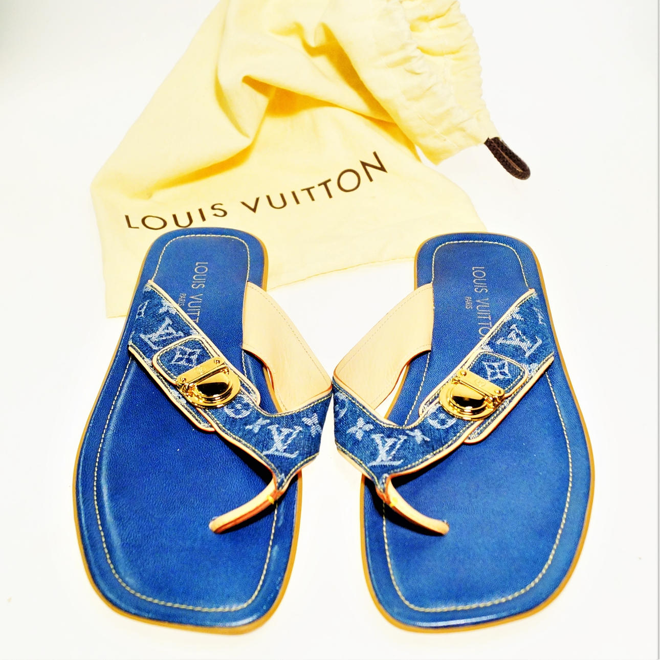 HAUSSCHUHE, Louis Vuitton.