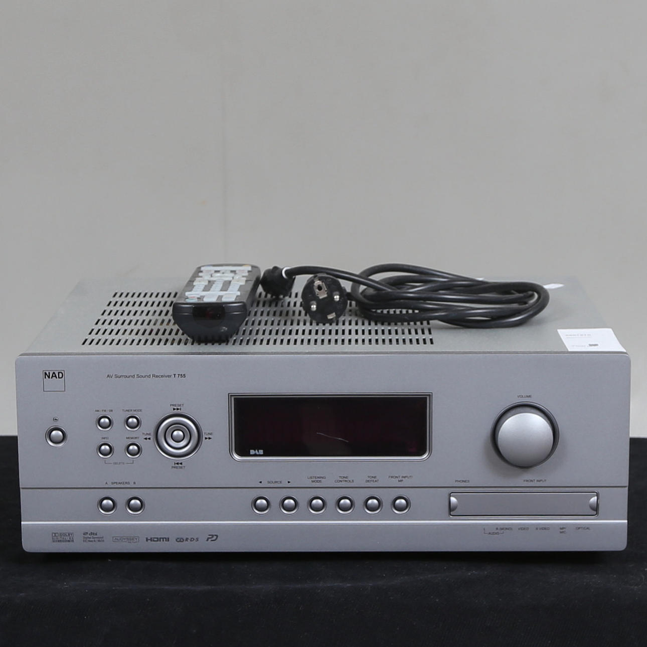 RECEIVER, NAD T755.