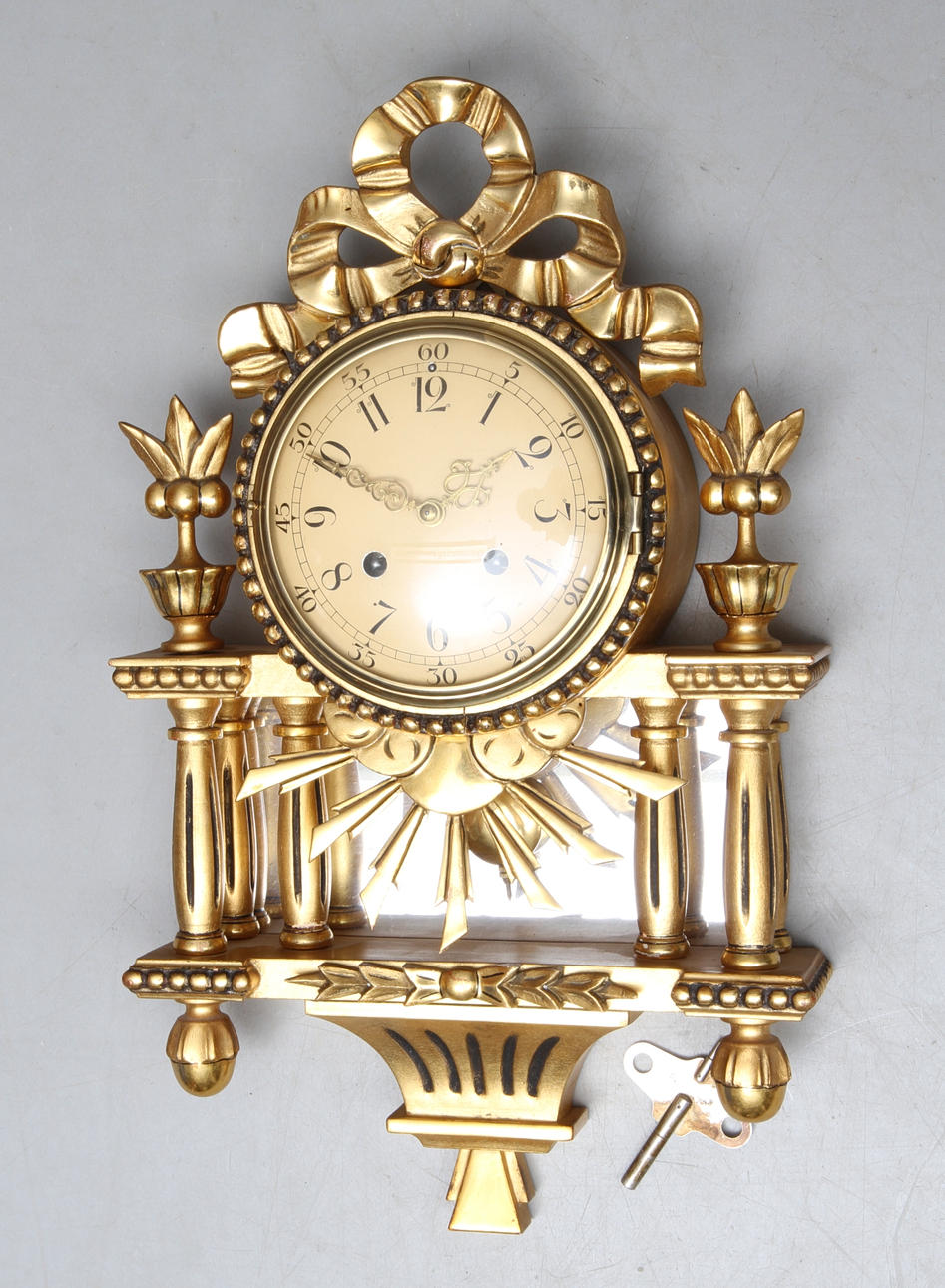 VÄGGPENDYL, gustaviansk stil, 1900-tal.